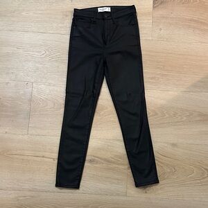 Abercrombie & Fitch Women's Black Skinny Jeans